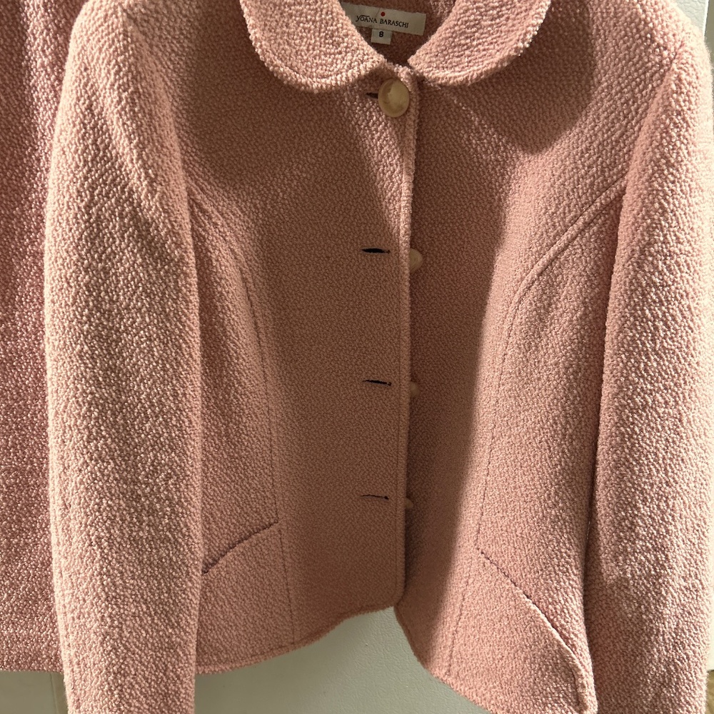 Light pink wool skirt snd suit set